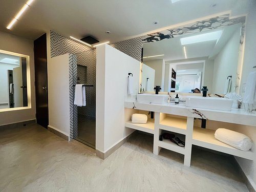 Casa 1880 — Bathroom