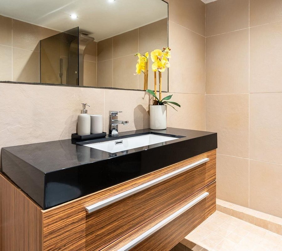 Casa a Sul Lagos Guesthouses — Bathroom