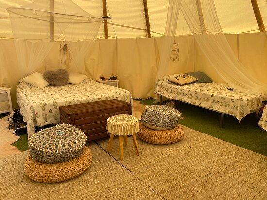 Casa Bella Teepees — Guest room