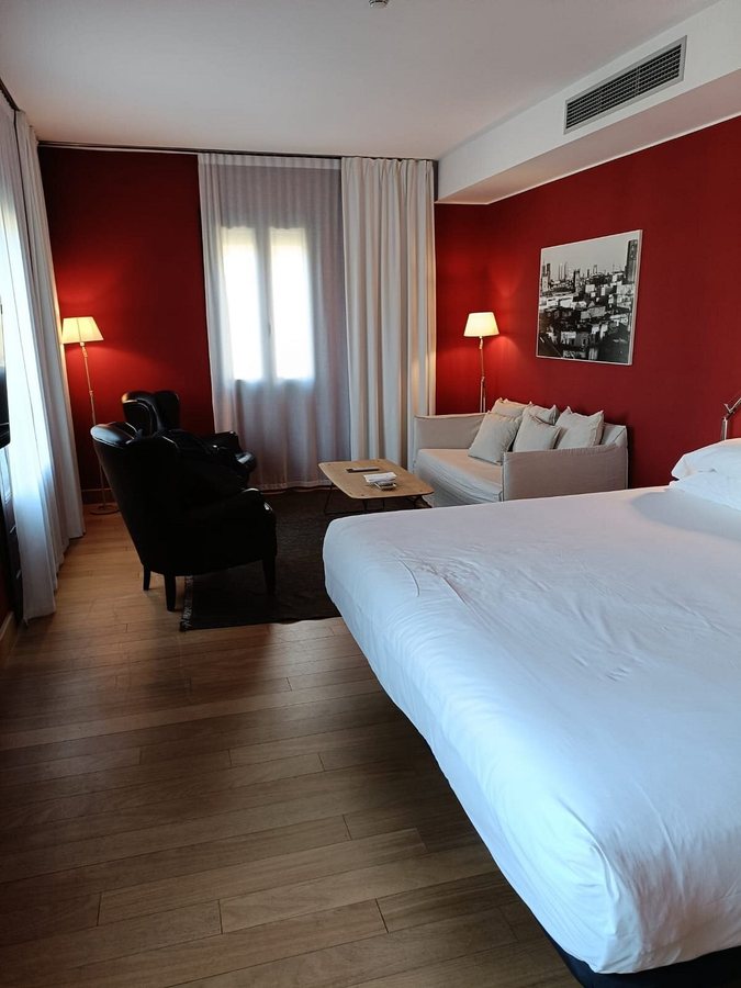 Casa Camper Hotel Barcelona Barcelona Catalonia — Guest room