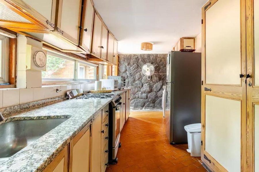 Casa Caye — Bathroom