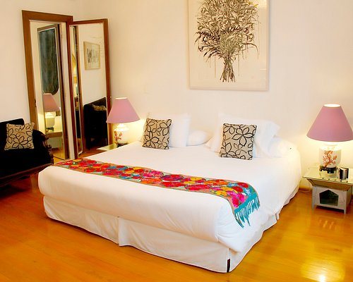 Casa Comtesse — Guest room