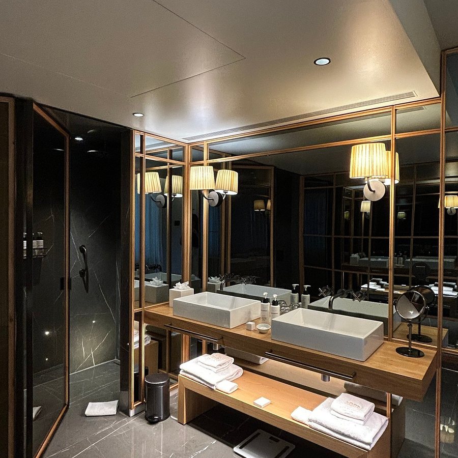 Casa da Companhia Vignette Collection by IHG — Bathroom
