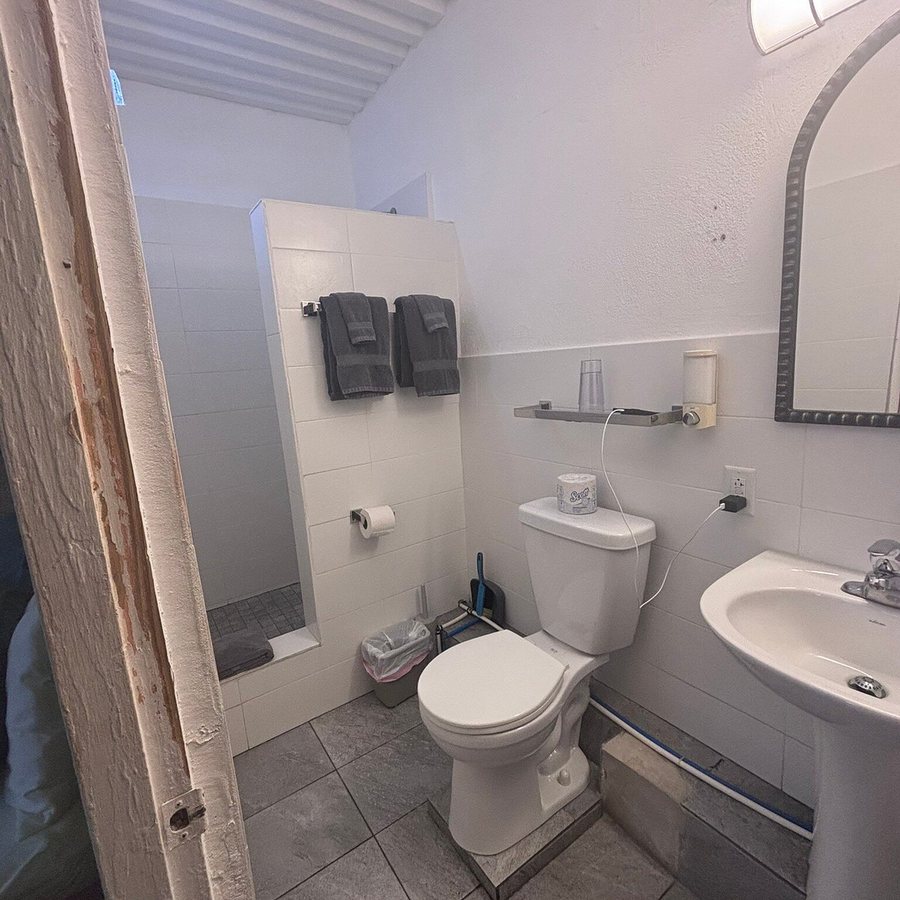 Casa de Kathy — Bathroom