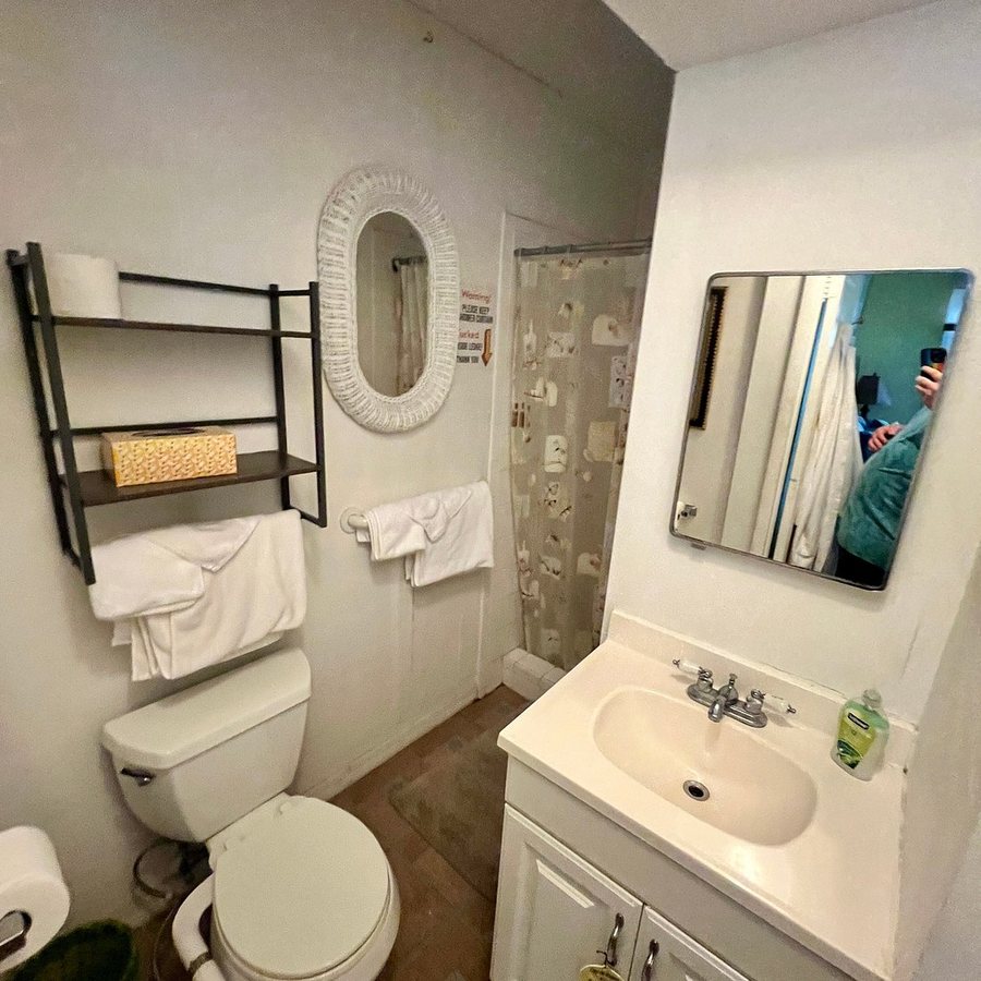 Casa Del Merman At Gaystpete House — Bathroom