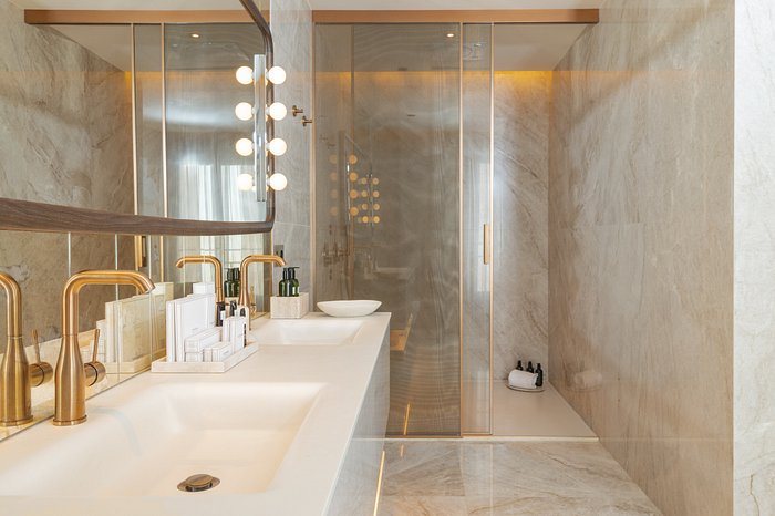 Casa Faraona — Bathroom