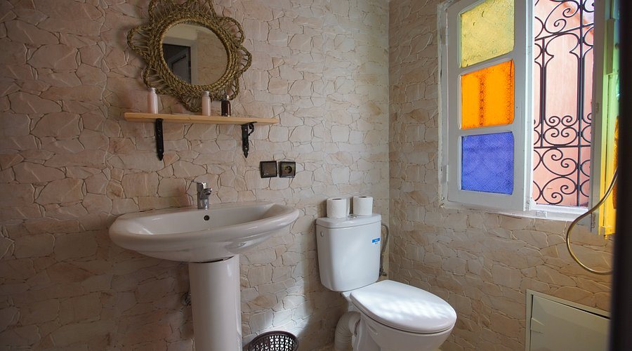 Casa Lalla — Bathroom