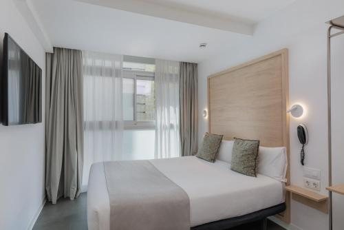Casa Lit Barcelona Barcelona Catalonia — Guest room