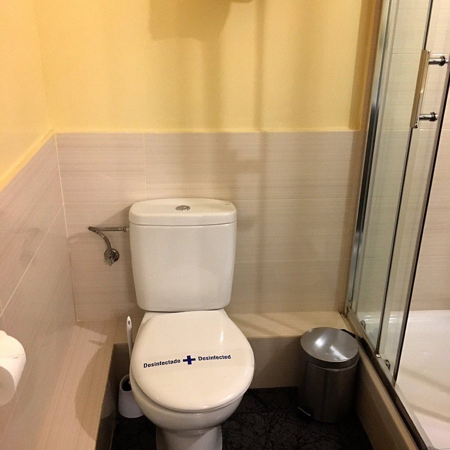 Casa Llimona Hotel Boutique Barcelona Catalonia — Bathroom