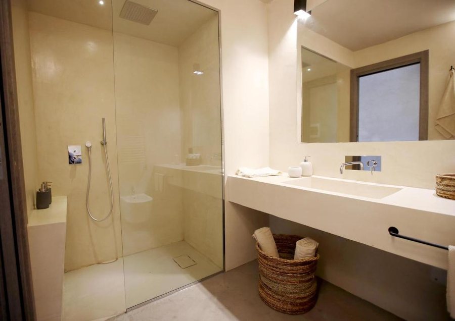 Casa Nostra Boutique Hotel — Bathroom