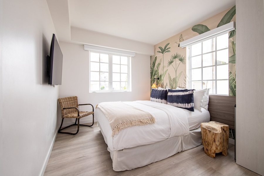 Casa Ocean Miami Beach Florida — Guest room