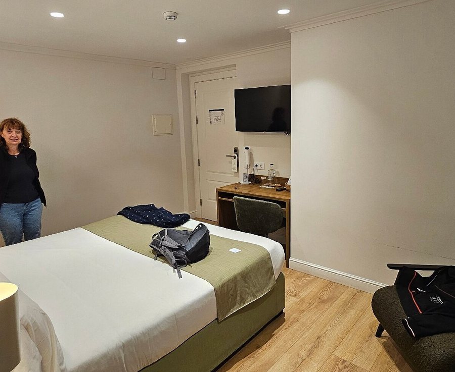 Casa Pince Barcelona Catalonia — Guest room
