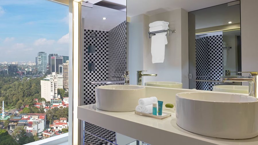Casa Polanco Hotel Boutique — Bathroom
