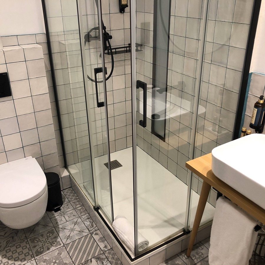 Casa Vaganto Barcelona Catalonia — Bathroom
