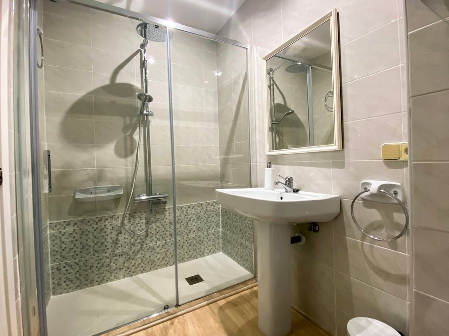 Casablanca — Bathroom
