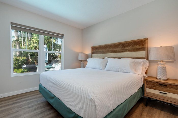 Casey Key Resort — Guest room