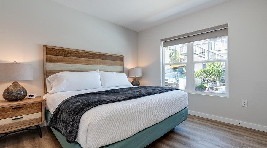 Casey Key Resorts Beachfront — Guest room