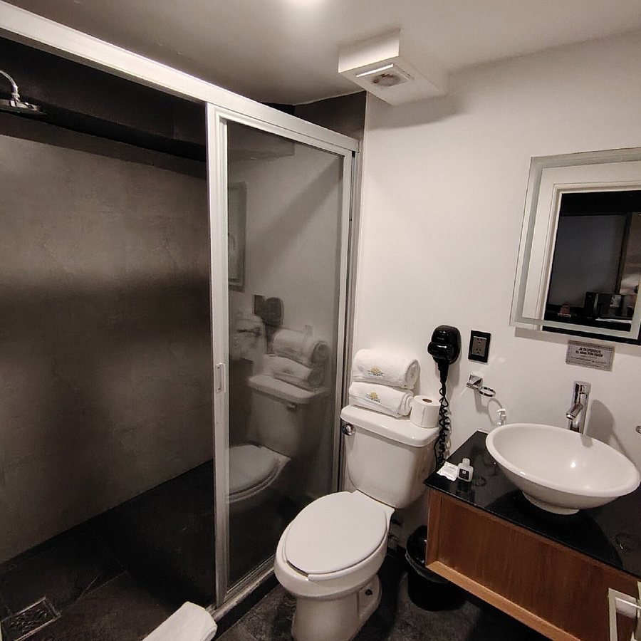 Casona Roma Norte — Bathroom