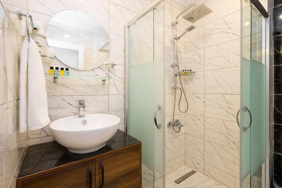 Castillo Rojo Hotel Istanbul Istanbul — Bathroom