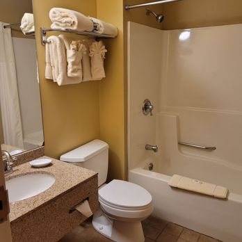 Castle Hill Resort and Spa — Bathroom