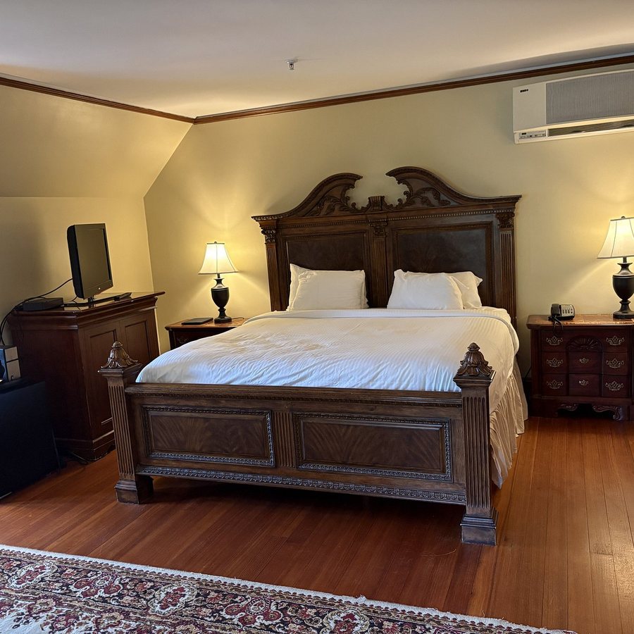 Castle Hill Resort and Spa — Guest room
