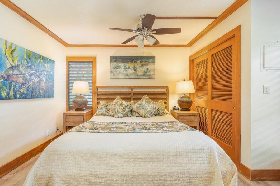 Castle Kiahuna Plantation The Beach Bungalows — Guest room