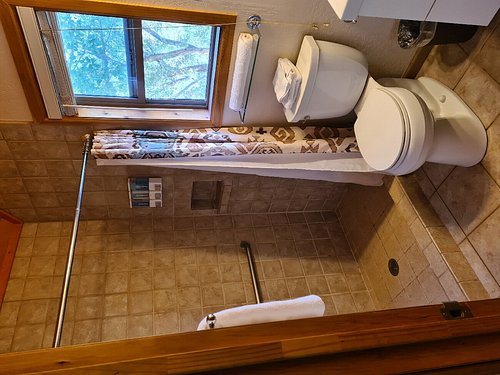 Castle Valley Inn — Bathroom