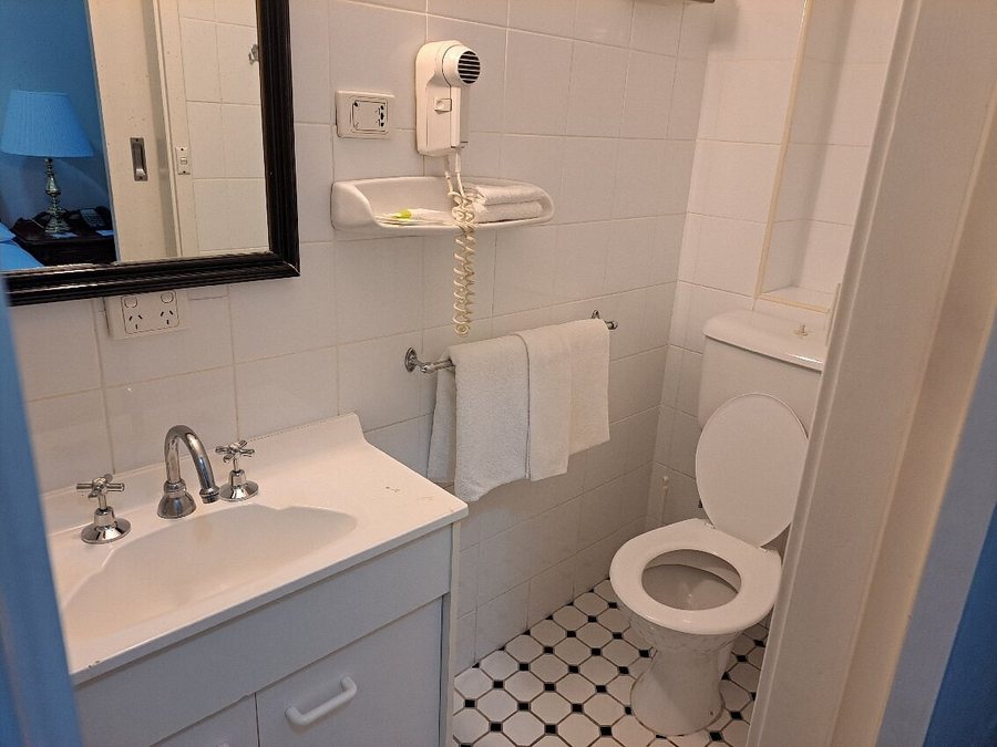 Castlereagh Boutique Hotel an Ascend Collection Hotel — Bathroom
