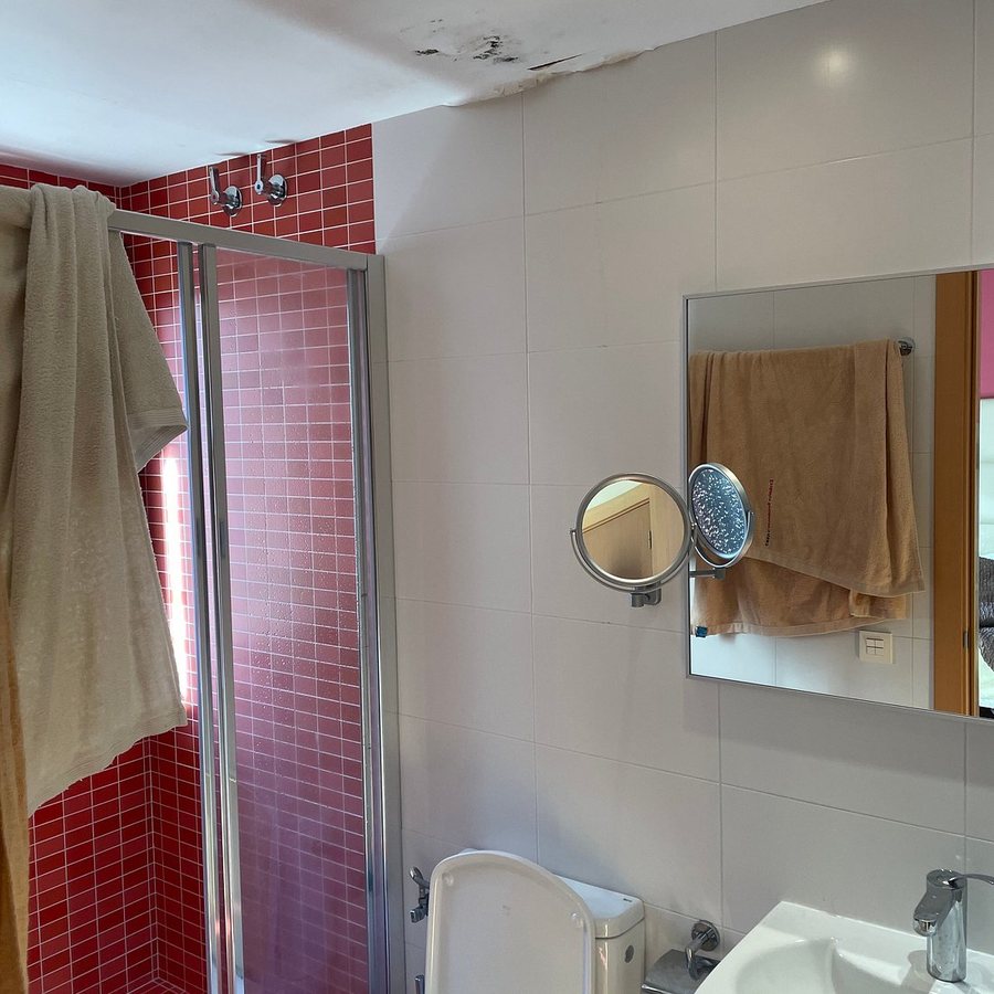 Castro Exclusive Residences Sant Pau Barcelona Catalonia — Bathroom