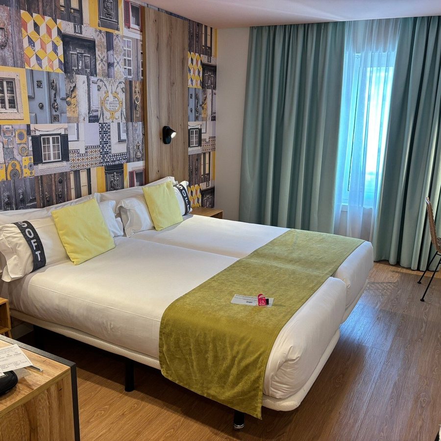 Casual Raizes Porto — Guest room