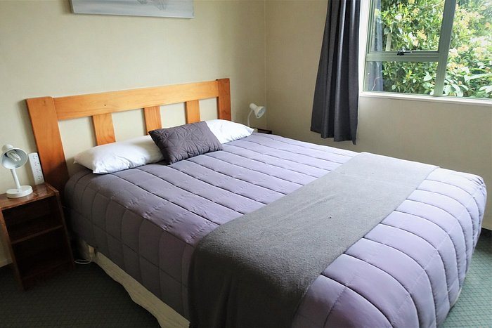 Catlins Inn — Guest room