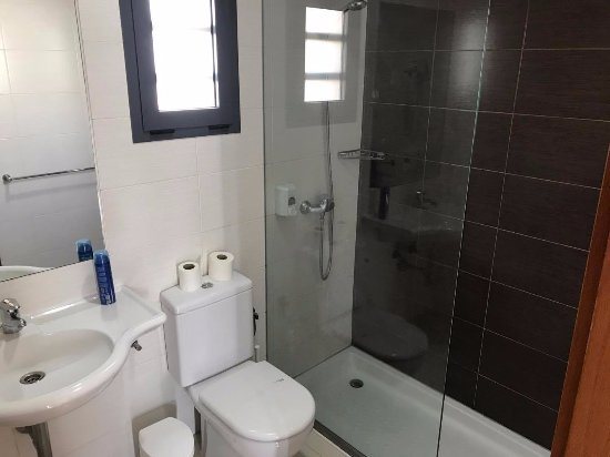 Caybeach Caleta — Bathroom