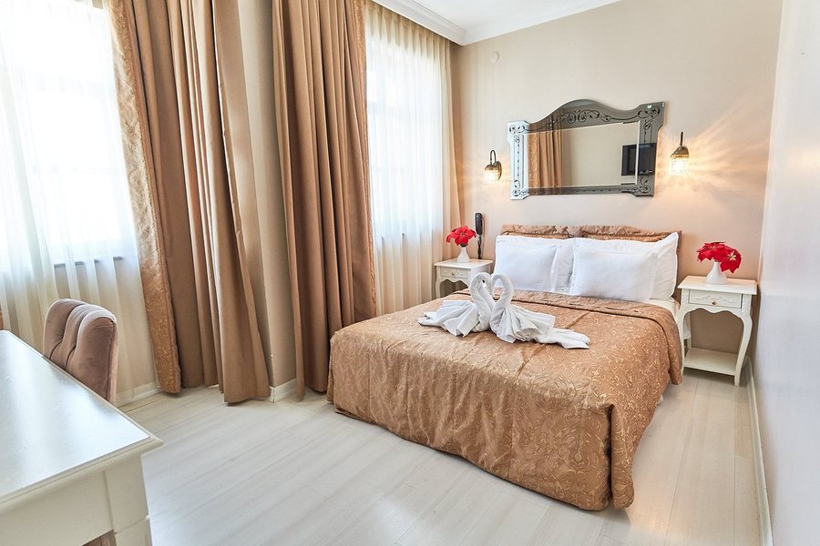 Celal Sultan Hotel Istanbul — Guest room