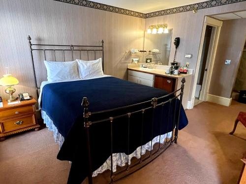 Celebrity Boutique Hotel — Guest room