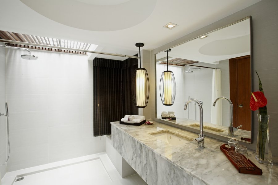 Centara Villas Phuket — Bathroom