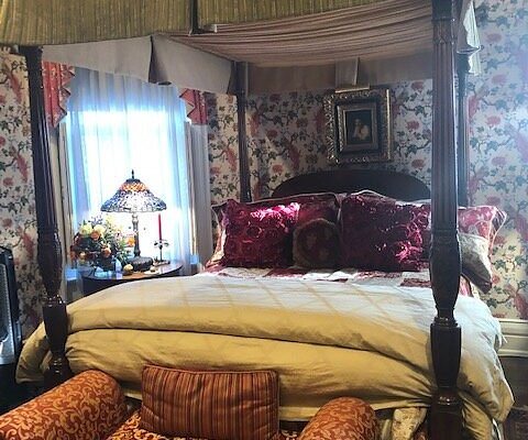 Central Park Bed Breakfast — Guest room