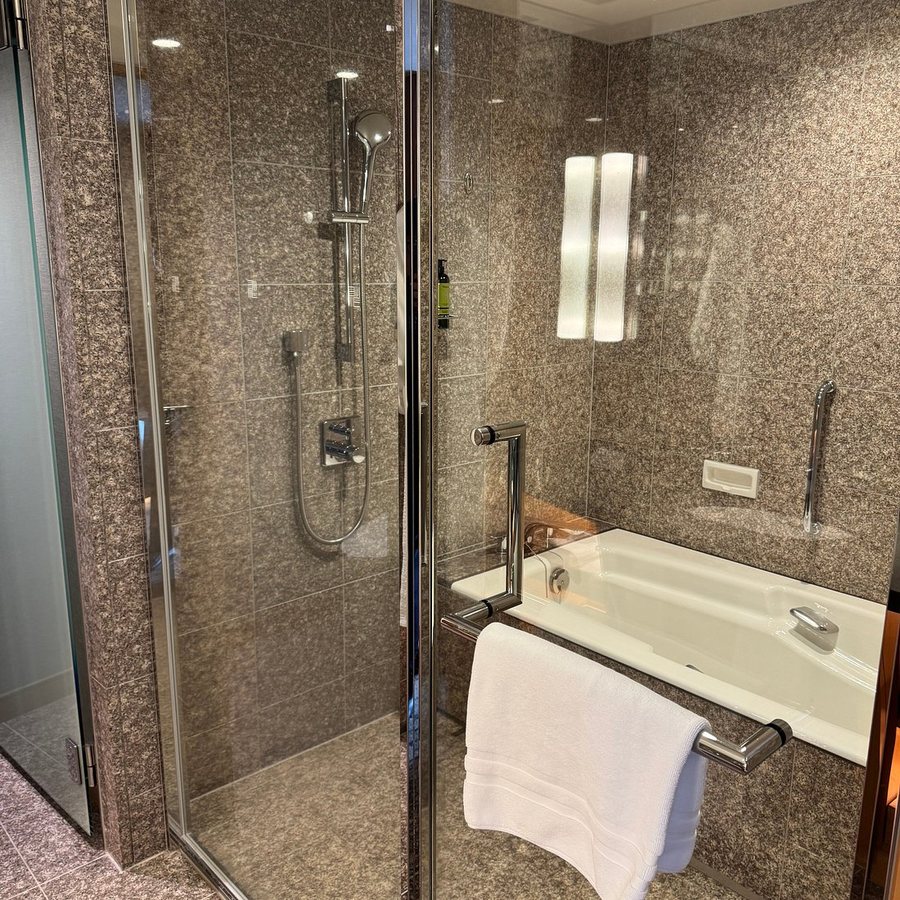 Cerulean Tower Tokyu Hotel — Bathroom