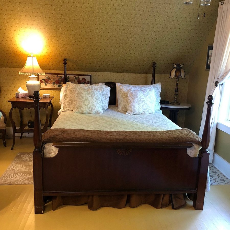 Chambers House Bed and Breakfast — Guest room