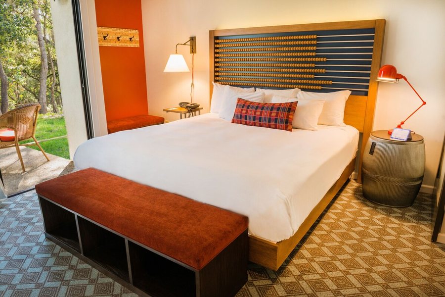 Chaminade Resort Spa — Guest room