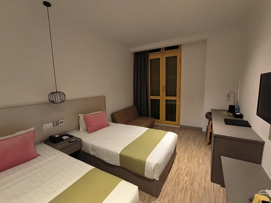 Champion Hotel — Guest room