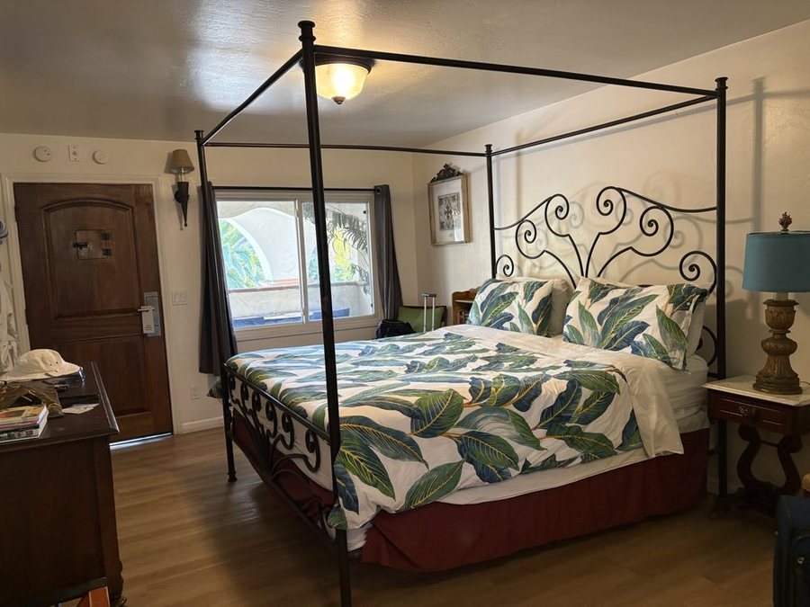 Chantico Inn — Guest room