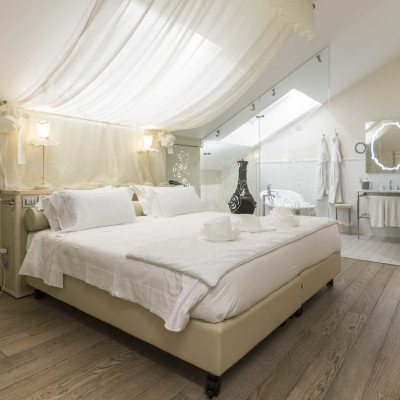 Chateau Monfort — Guest room
