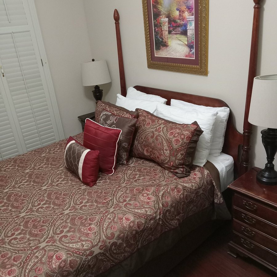 Chateau Orleans — Guest room