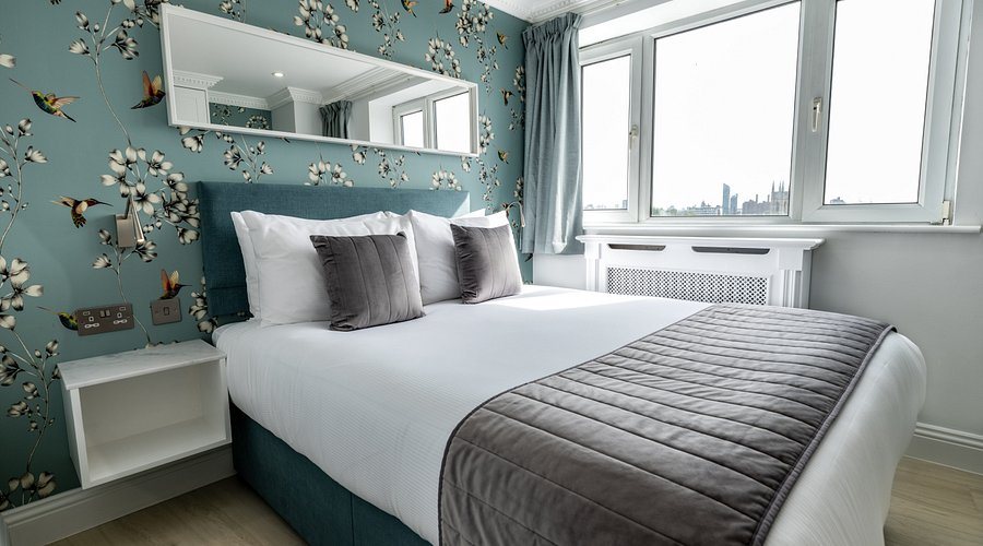 Chelsea Cloisters Serviced Apartments — Guest room