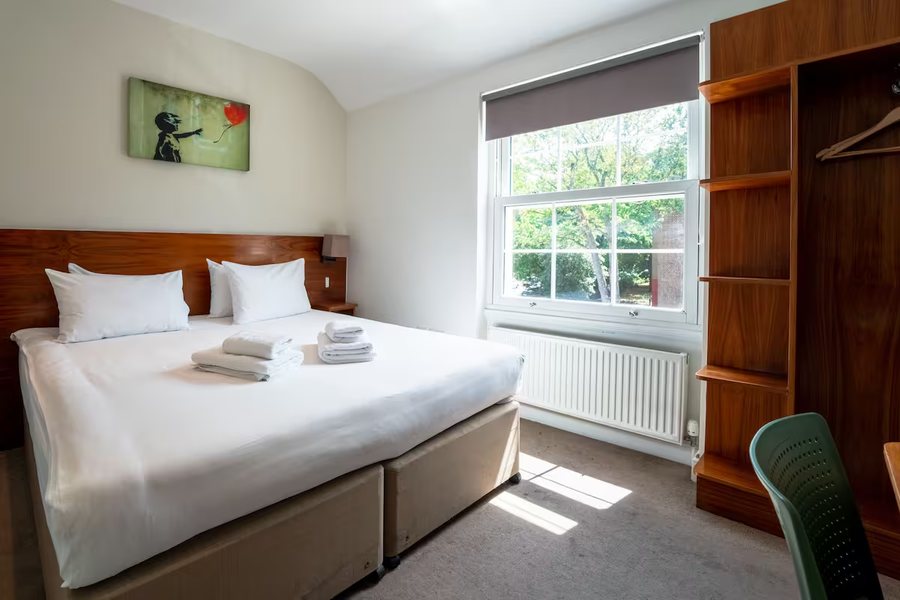 Chelsea Guest House — Guest room