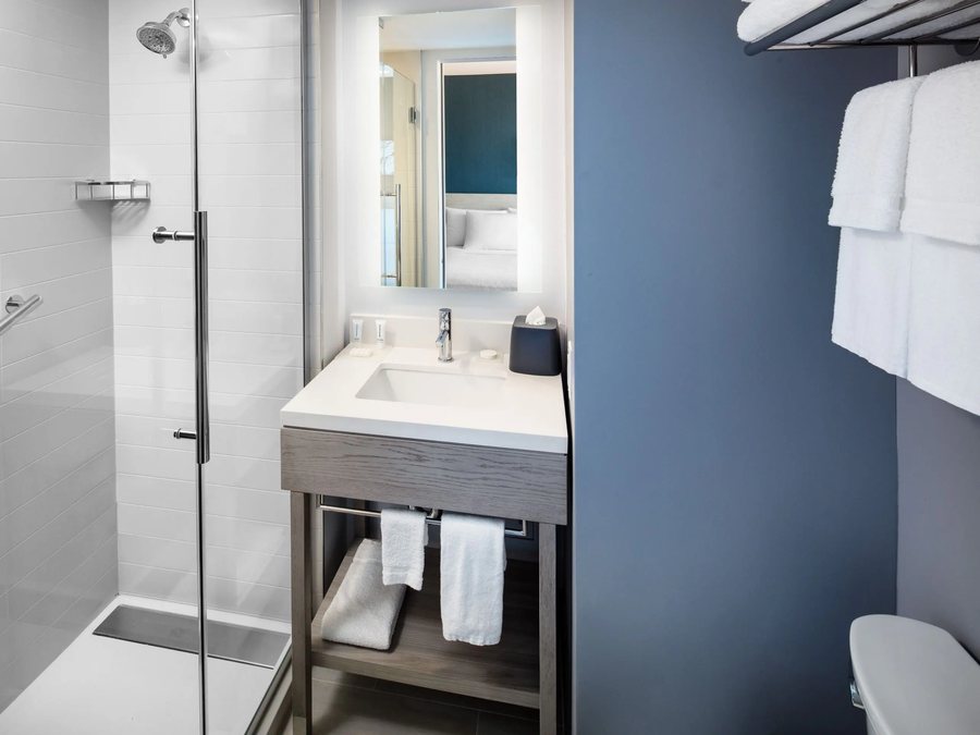 Chelsea Rooms New York City New York — Bathroom
