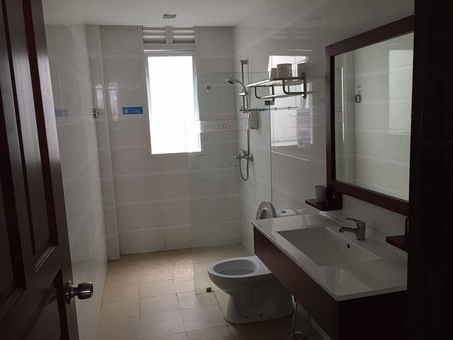 CherryLoft — Bathroom