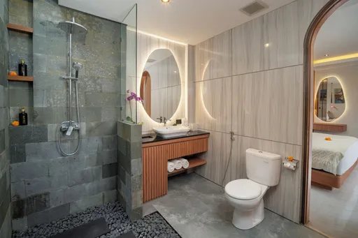 Chesa Canggu — Bathroom