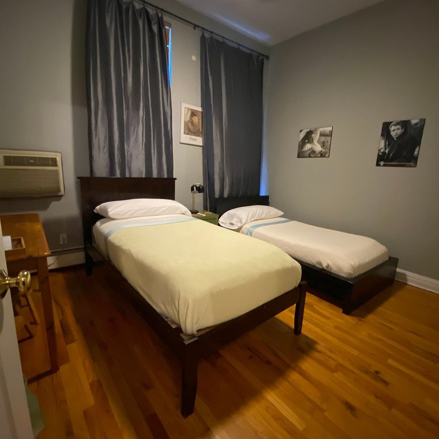 Chez Michelle New York City New York — Guest room