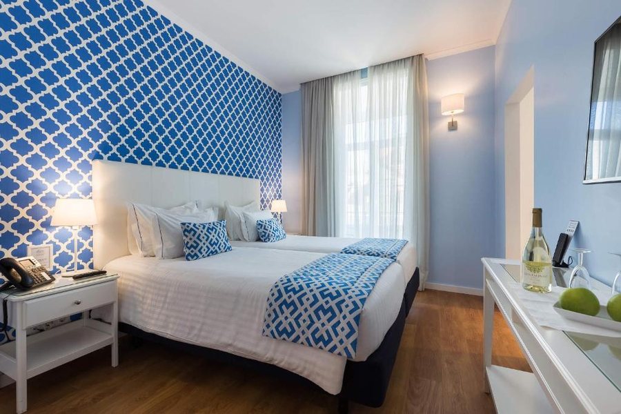 Chiado Camoes Apartments — Guest room